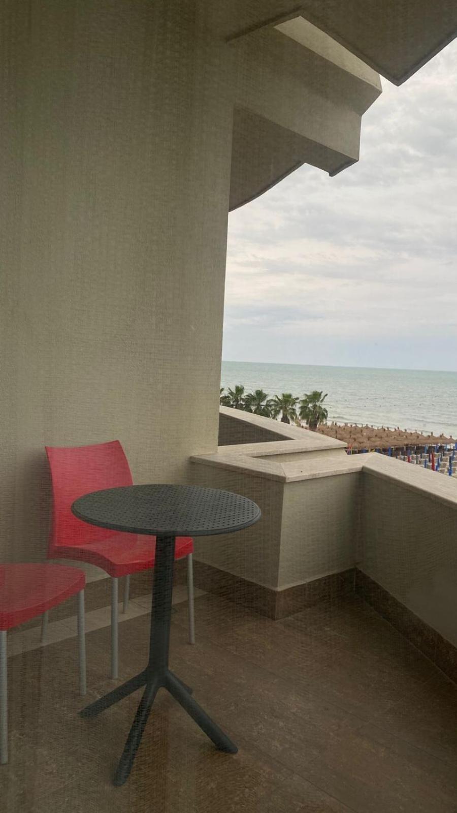 Vela Hotel Restaurant Golem  Exterior foto